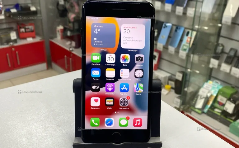 Apple iPhone 7 Plus 3/128 ГБ