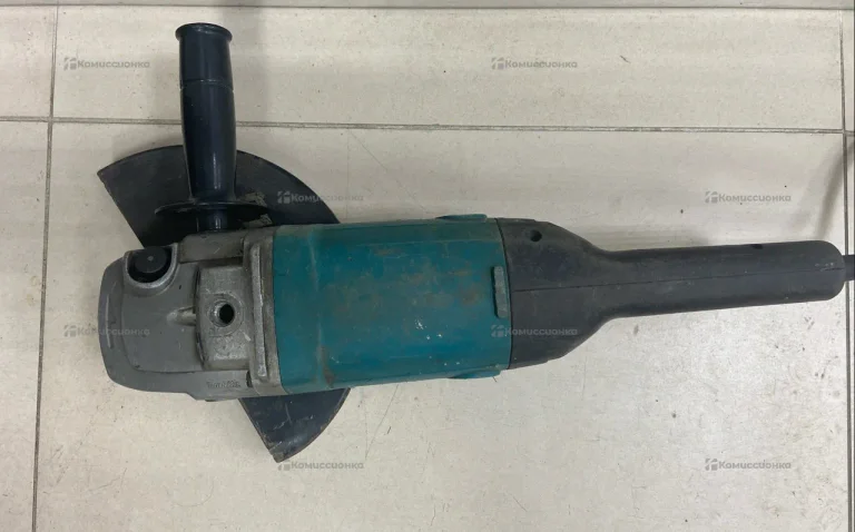 УШМ Makita 9069 230