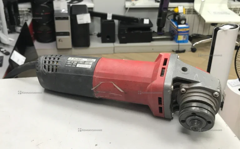 ушм зубр 125 1005