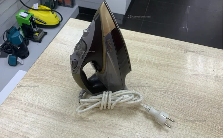 Утюг Philips Azur 2600W