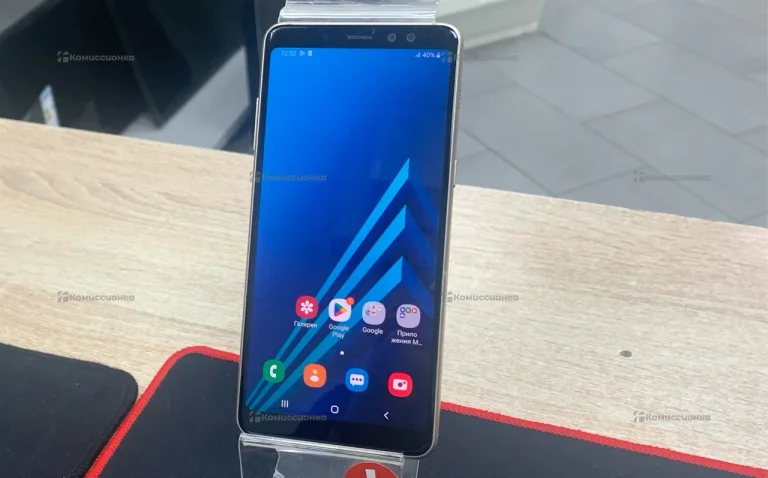 Samsung Galaxy A8+ (2018) 4/32 ГБ