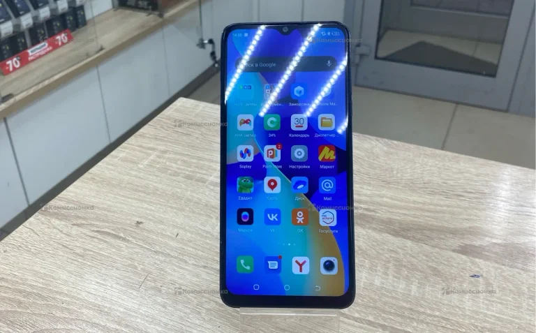 Tecno Spark 10C 4/64 ГБ