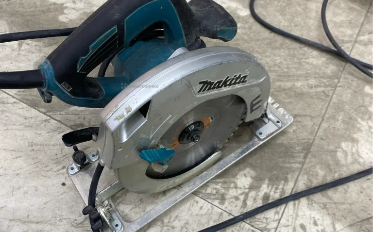 Дисковая пила makita HS7601