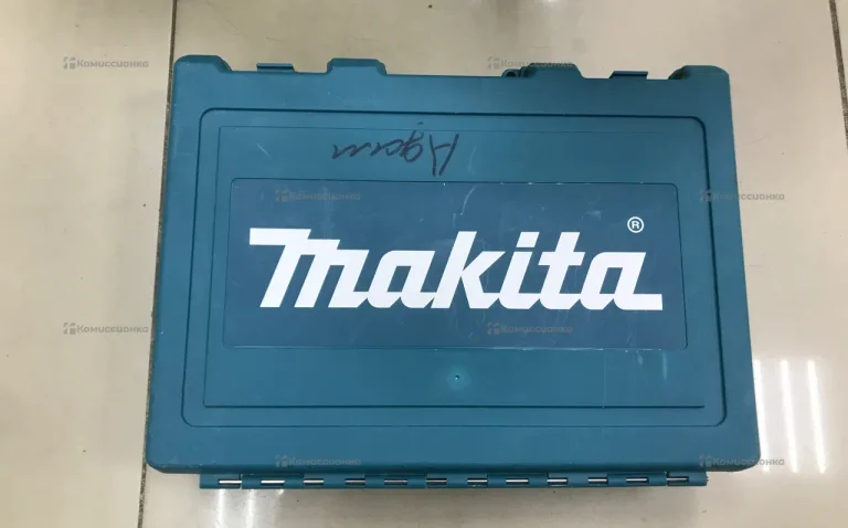Перфоратор makita HR2470 2024г