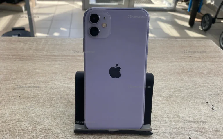 Apple IPhone 11 64 ГБ
