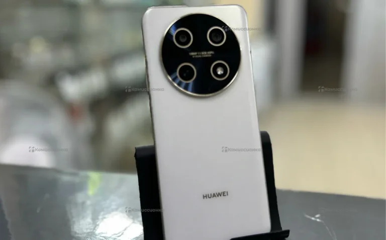 Huawei nova 13i 8/256 ГБ