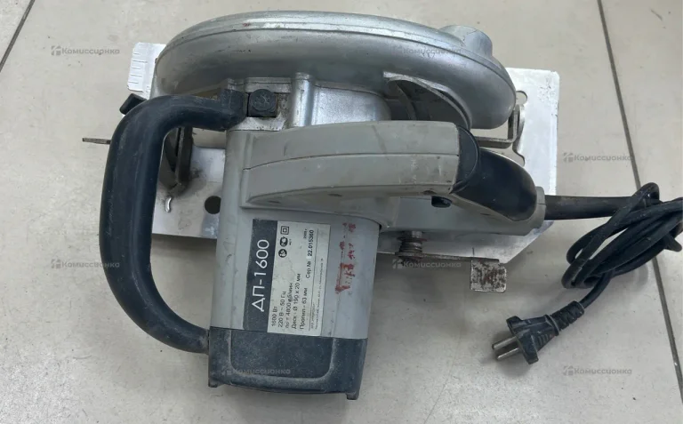 Дисковая пила Интерскол ДП-1600