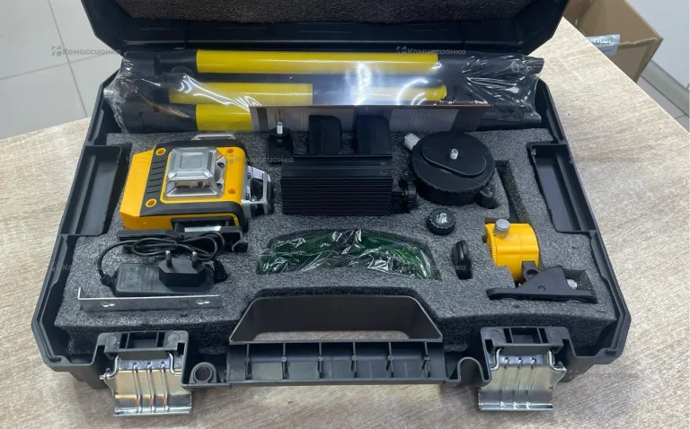 Лазерный уровень Dewalt (реплика)