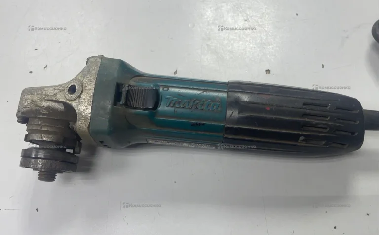УШМ makita GA5030