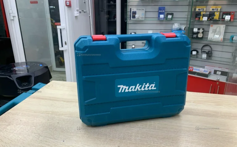 Аккумуляторный шуруповерт Makita реплика