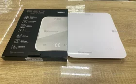 Весы для кухни Red SM732