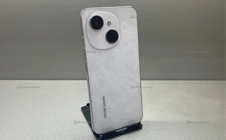 Tecno Spark Go 1 3/64 ГБ
