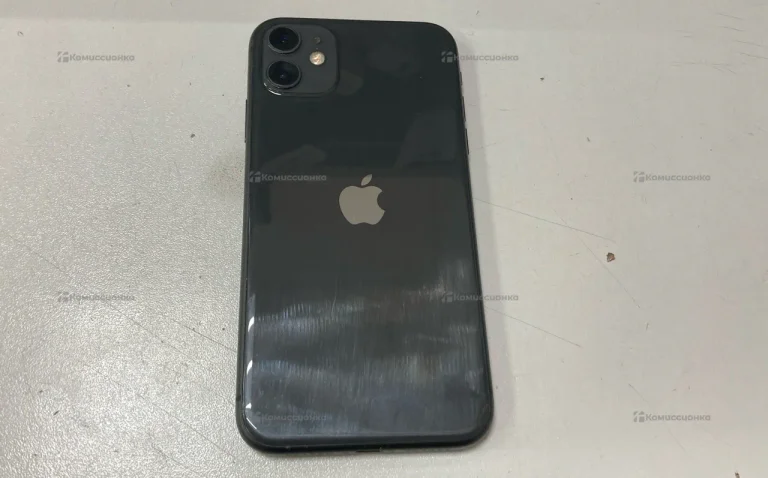 Apple iPhone 11 4/64 ГБ