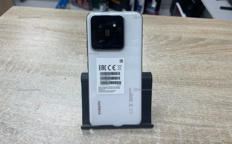 Xiaomi 14 12/512Gb