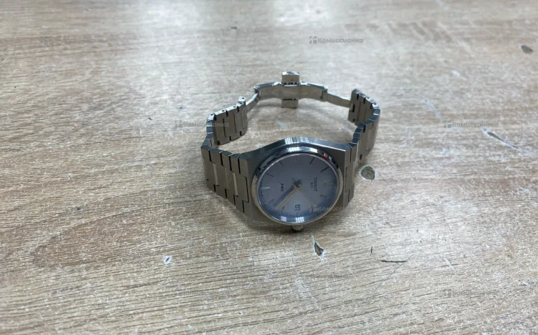 Часы TISSOT PRX
