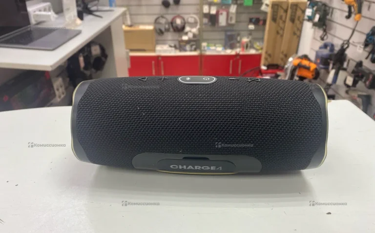 JBL Charge 4