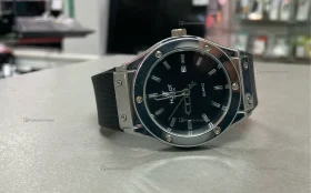 Часы  HUBLOT
