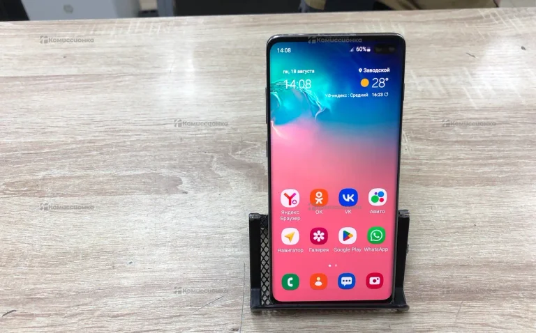 Samsung S10 Plus 8/128 ГБ