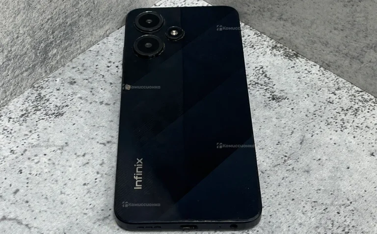 Infinix Hot 30 Play 8/128 ГБ