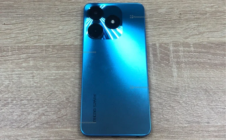 Tecno Spark 10 4/128 ГБ