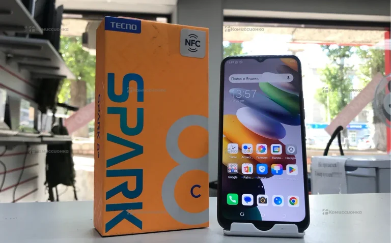 Tecno Spark 8C 4/64GB