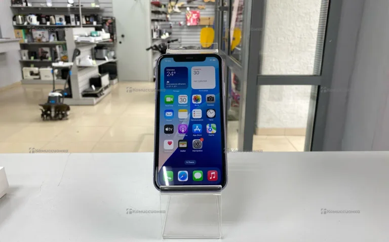 Apple IPhone 11 64Gb