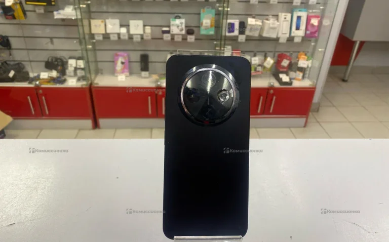 Tecno Spark 30C 4/128 ГБ