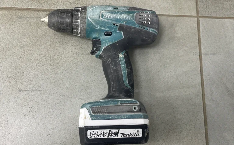 Дрель-шуруповерт makita DF347D