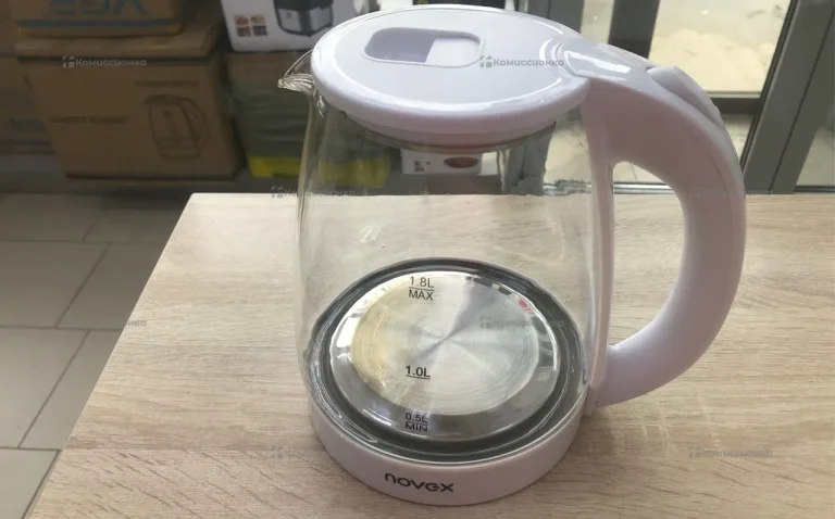 Чайник NOVEX KN-18G18.