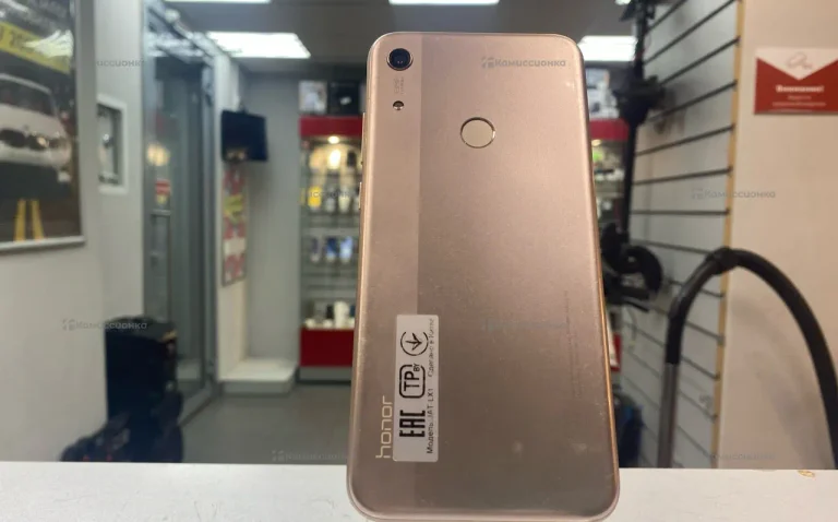 Honor 8A 2/32Gb