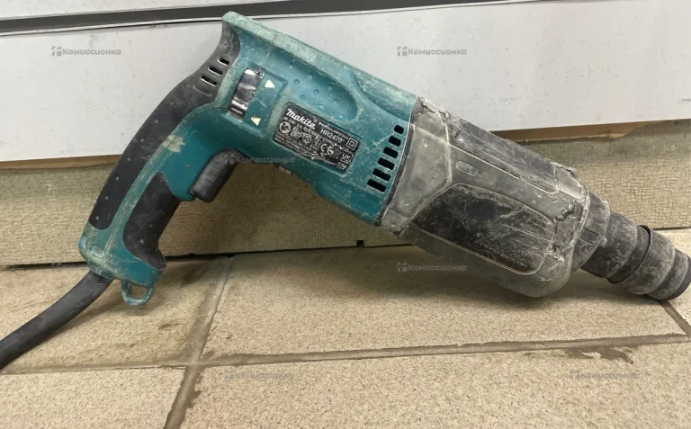 перфоратор Makita  hr2470