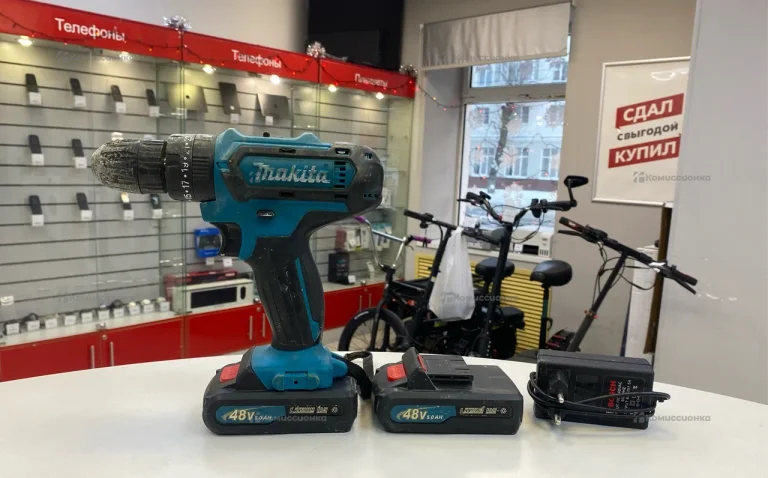 Шуруповерт Makita DF331D