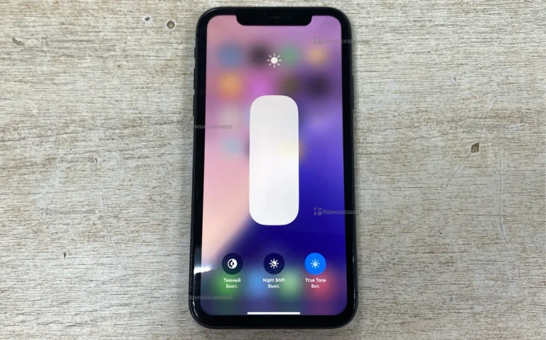 Apple iPhone 11 4/128 ГБ