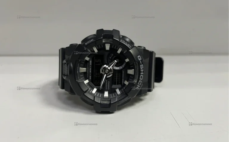 Часы Casio G-SHOCK GA-700