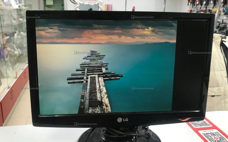 Монитор LG 1943