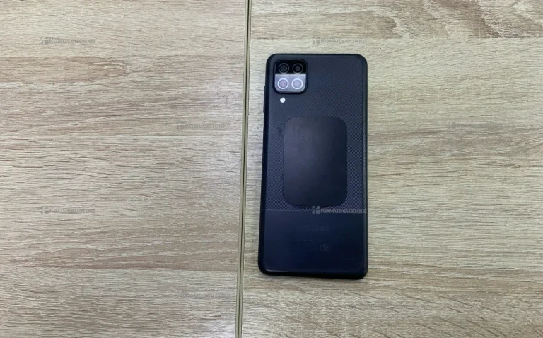 Samsung Galaxy A12 3/32 ГБ