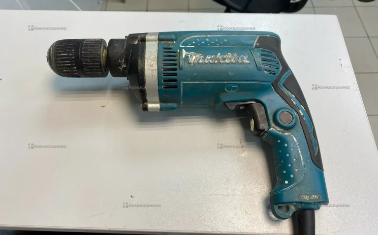 Makita Дрель HP1630