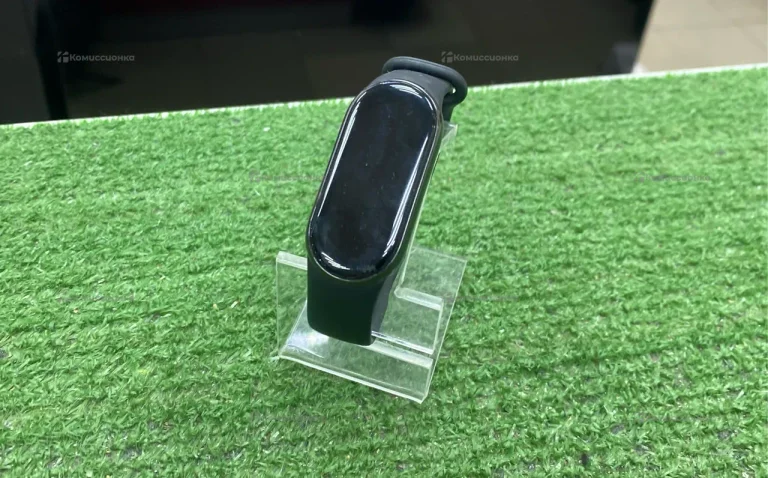 Фитнес браслет Xiaomi Smart Band 8