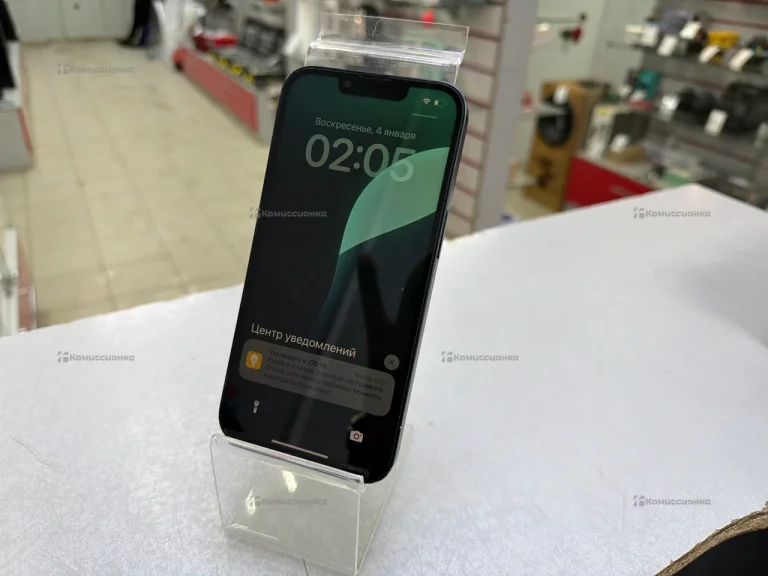 Apple iPhone 13 4/128 ГБ