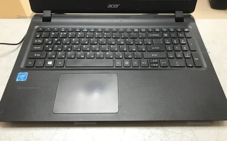 Ноутбук  Acer Aspire es1-533