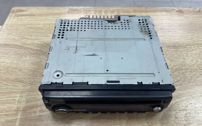 Автомагнитола kenwood kdc-w237