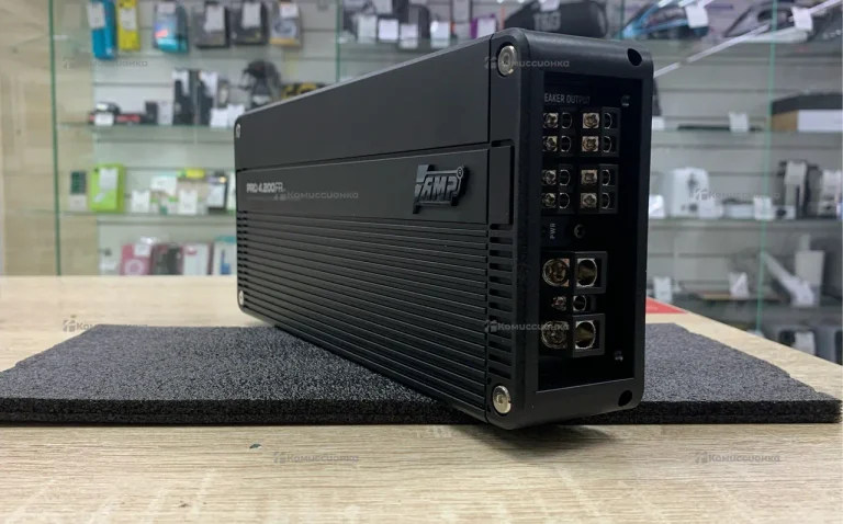 Усилитель  AMP PRO 4.200FR