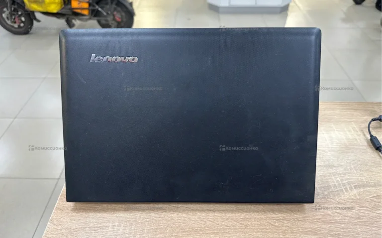 Ноутбук  Lenovo
