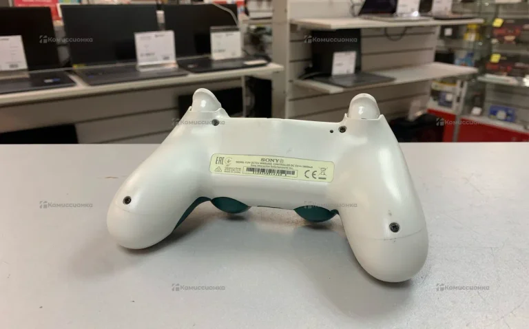 PS4. джойстик для PS4