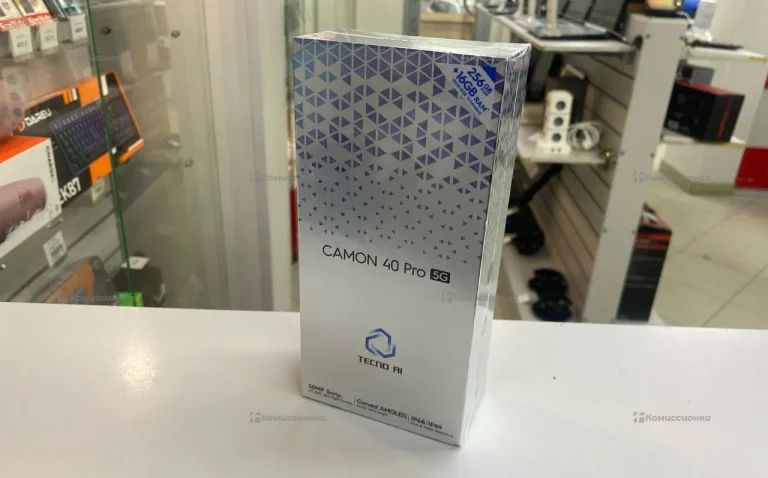 Tecno Camon 40 Pro 8/256 ГБ