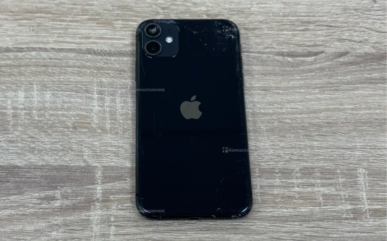 Apple iPhone 11 4/64 ГБ