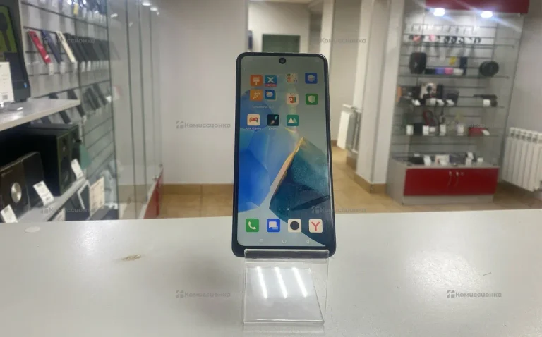 Infinix hot 30 4/128ГБ