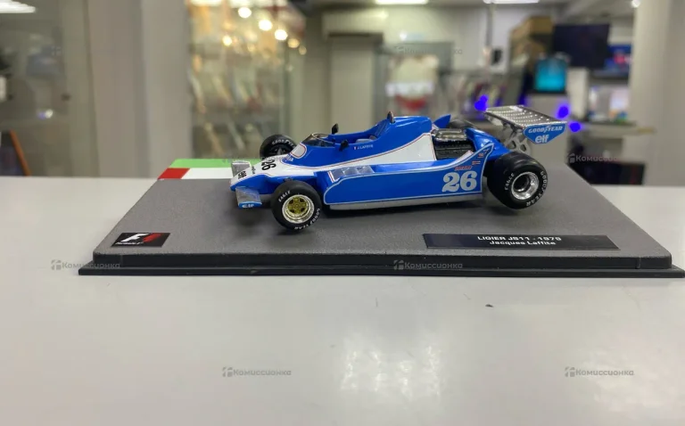Машинка ligier js11