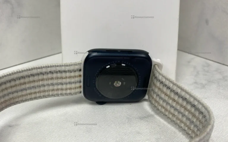 Часы  Apple Watch SE 2024 44mm