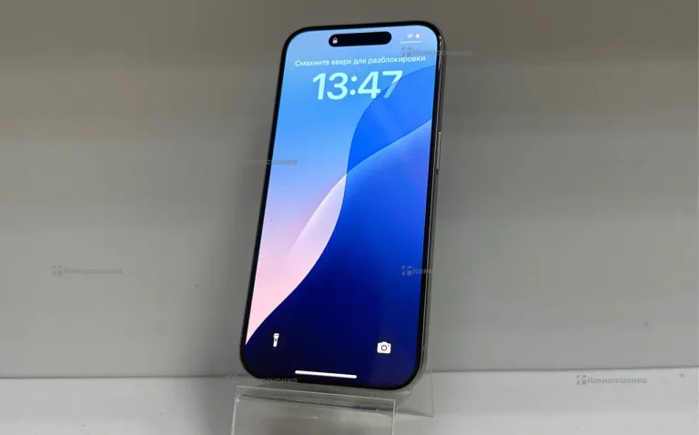 Apple iPhone 15 Pro 8/128 ГБ